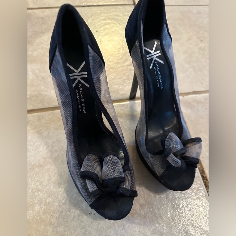 “Kardashian Kollection” cheetah print stilettos